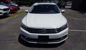 VOLKSWAGEN PASSAT SE TECHNOLOGY full