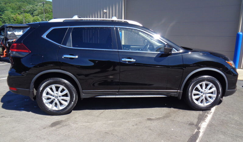 NISSAN ROGUE SV full