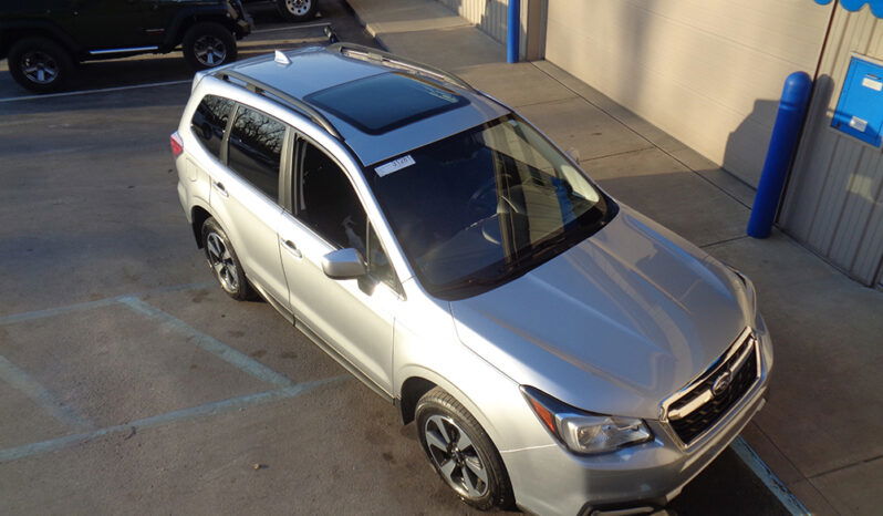 SUBARU FORESTER PREMIUM full