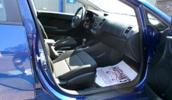 KIA FORTE LX full