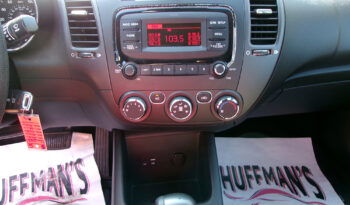 KIA FORTE LX full