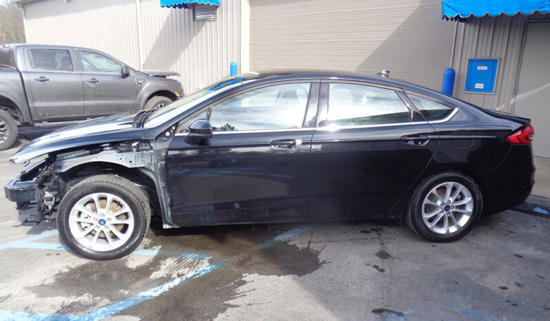 FORD FUSION SE full