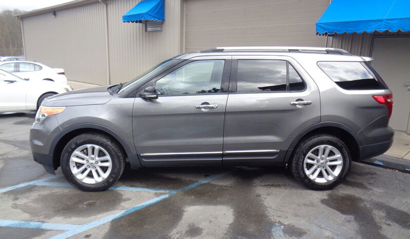 FORD EXPLORER XLT full