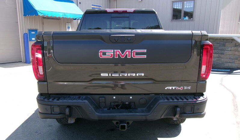 GMC SIERRA 1500 AT4X CREW CAB full