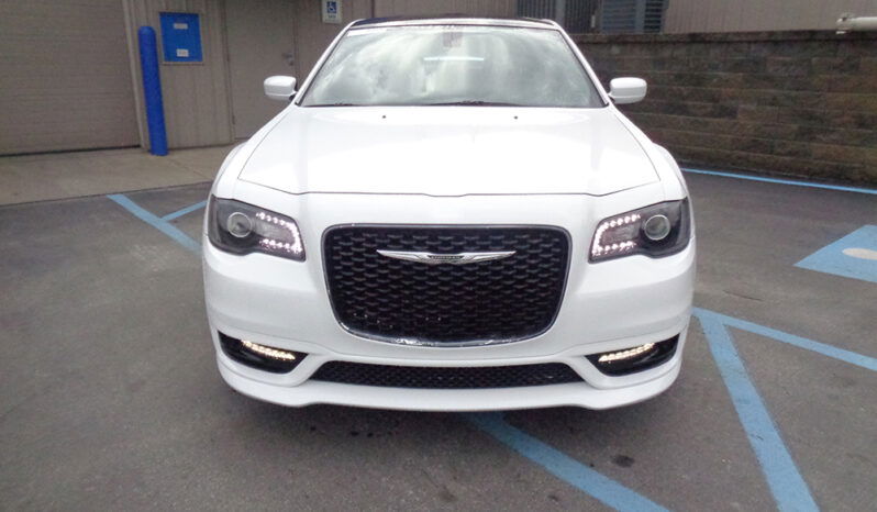 CHRYSLER 300 S full