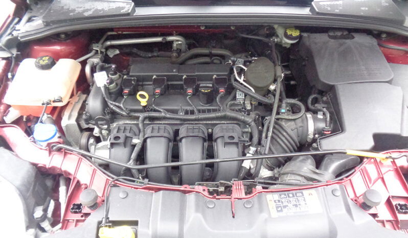 FORD FOCUS SE full