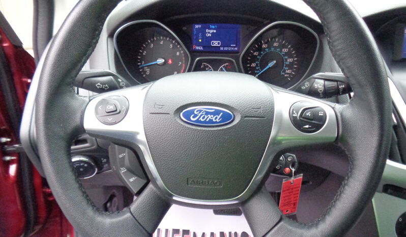 FORD FOCUS SE full