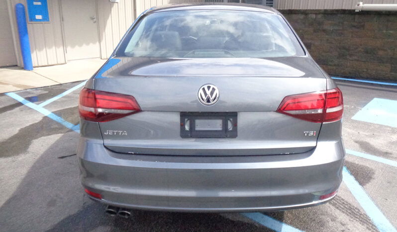 VOLKSWAGEN JETTA WOLFSBURG EDITION full