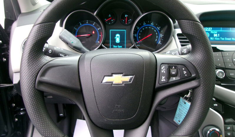 CHEVROLET CRUZE LS full