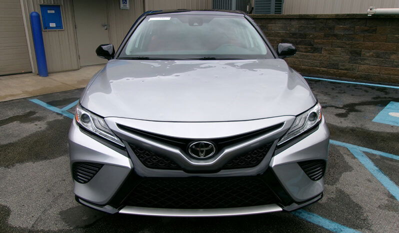 TOYOTA CAMRY XSE full