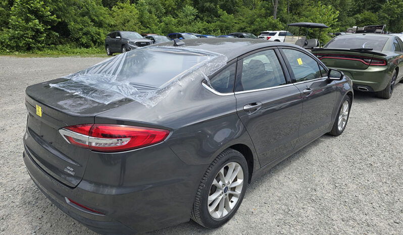 FORD FUSION HYBRID SE full