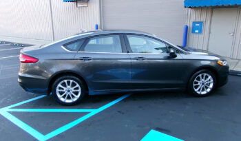 FORD FUSION HYBRID SE full