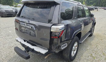 TOYOTA 4RUNNER SR5 full