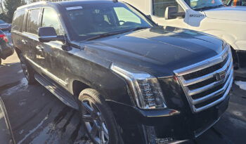 CADILLAC ESCALADE ESV LUXURY full