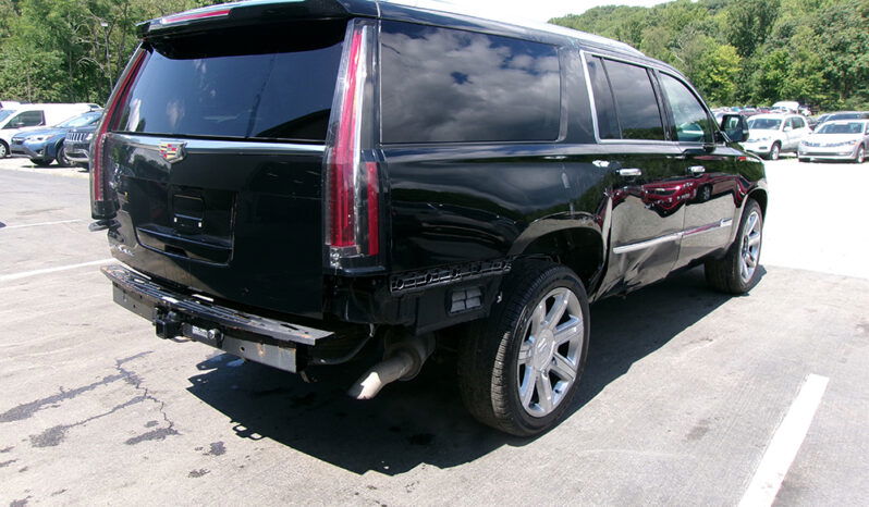 CADILLAC ESCALADE ESV LUXURY full