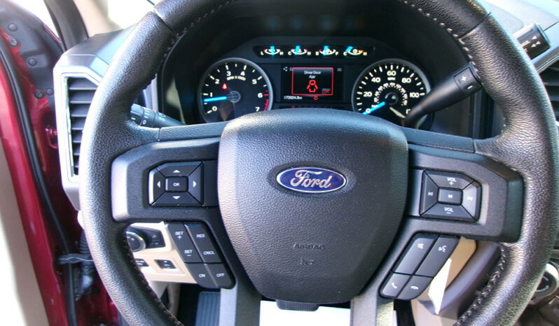 FORD F-150 LARIAT SUPER CREW CAB full