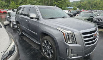 CADILLAC ESCALADE LUXURY full