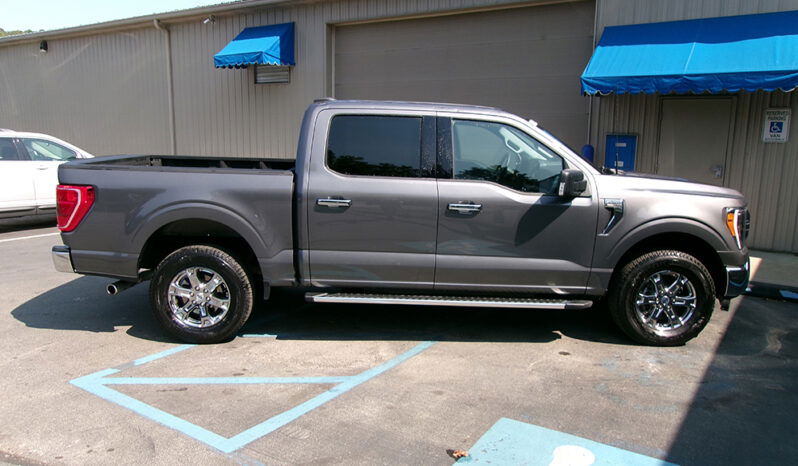 FORD F-150 XLT SUPER CREW CAB full