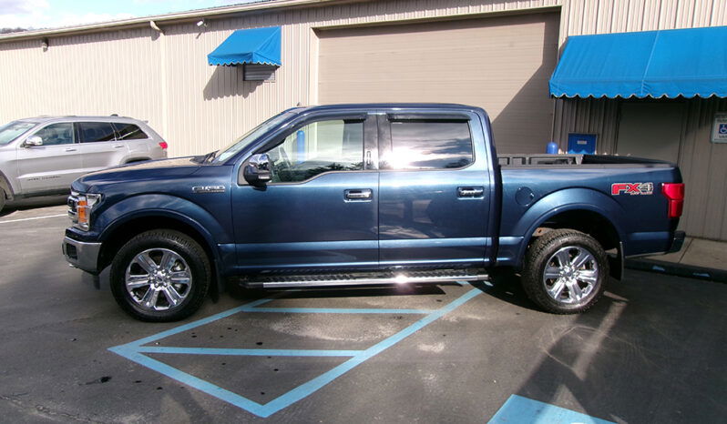 FORD F-150 LARIAT SUPER CREW CAB full