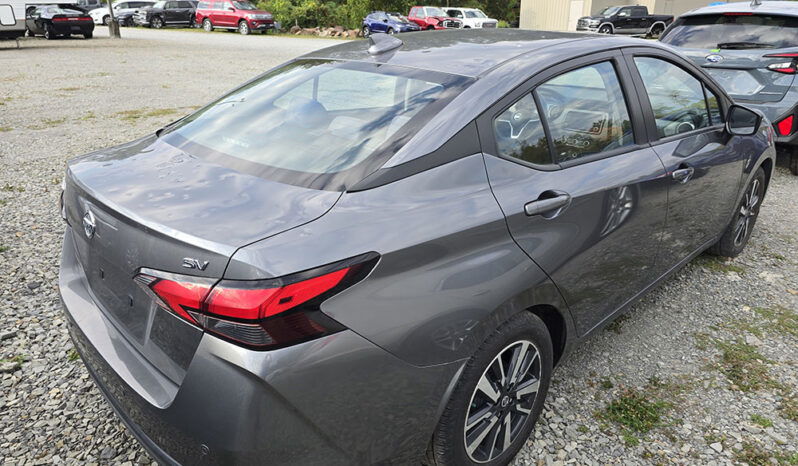 NISSAN VERSA SV full