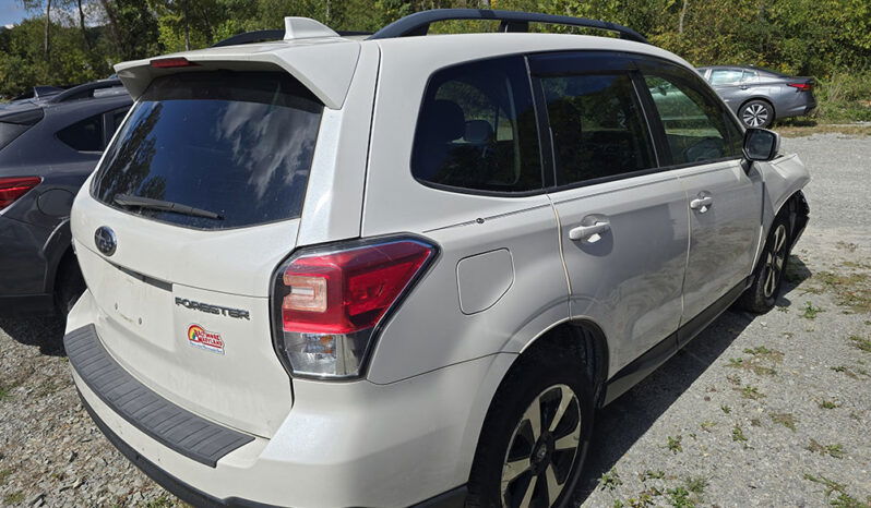 SUBARU FORESTER PREMIUM full