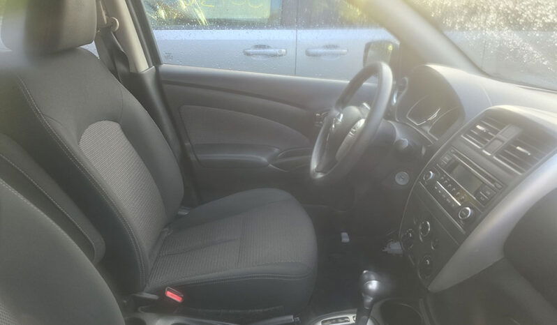 NISSAN VERSA SV full