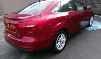 FORD FOCUS SE full