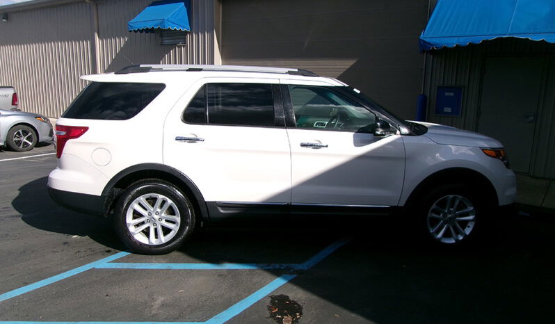 FORD EXPLORER XLT full