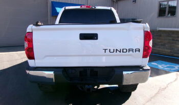 TOYOTA TUNDRA SR5 CREWMAX CAB full