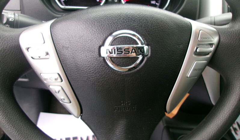 NISSAN VERSA SV full