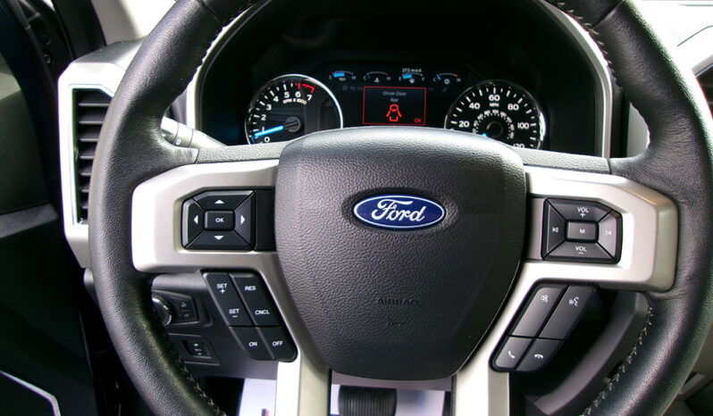 FORD F-150 LARIAT SUPER CREW CAB full