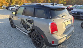 MINI COOPER COUNTRYMAN ALL4 full