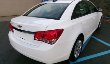 CHEVROLET CRUZE LS full