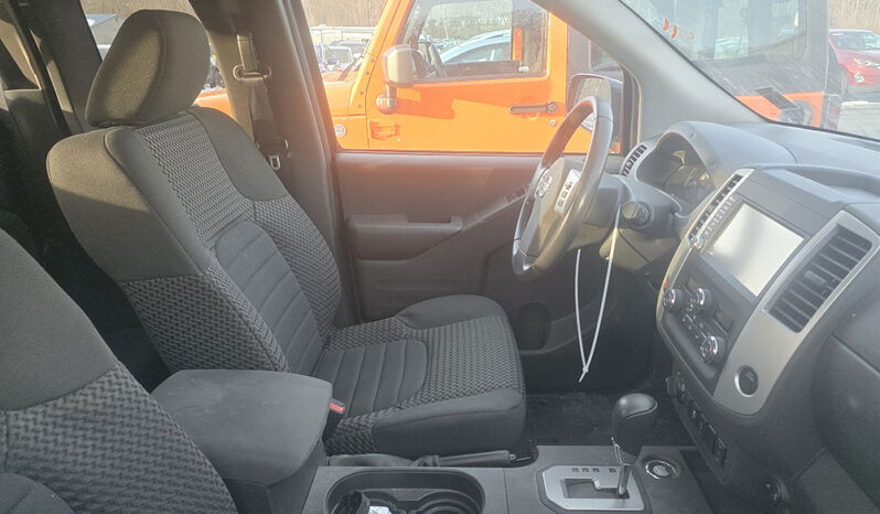 NISSAN FRONTIER SV KING CAB full