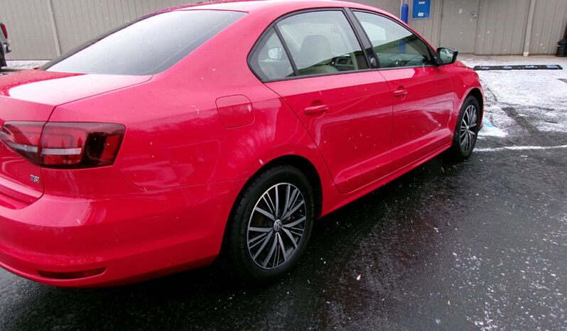 VOLKSWAGEN JETTA WOLFSBURG full