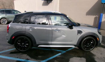 MINI COOPER COUNTRYMAN ALL4 full