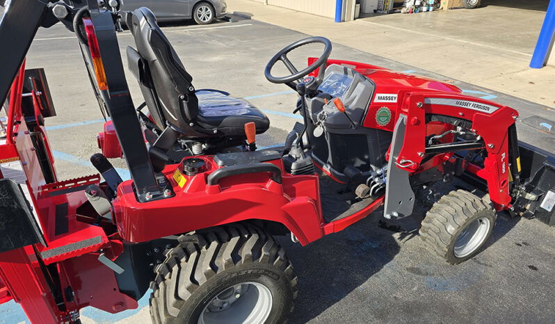 MASSEY FERGUSON GC1725MB full