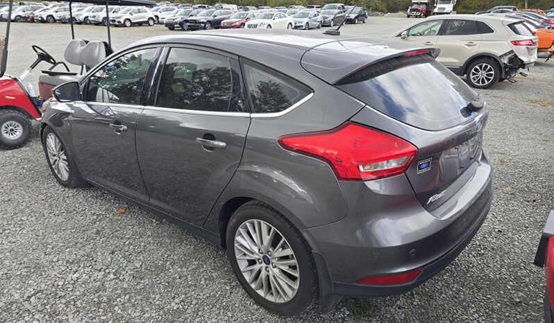 FORD FOCUS TITANIUM full