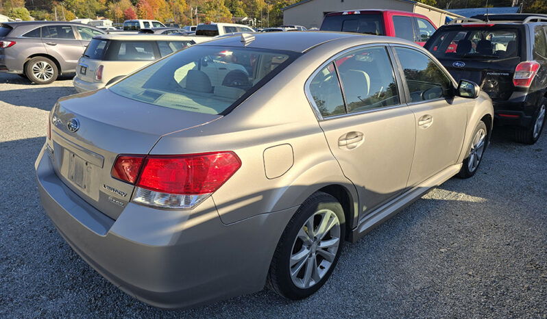 SUBARU LEGACY PREMIUM full