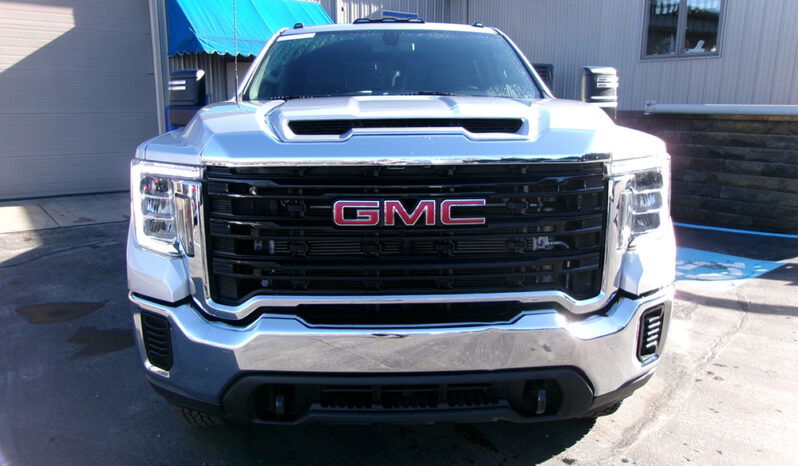 GMC SIERRA 3500 CREW CAB 8′ BED DUALLY full