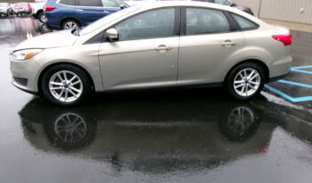 FORD FOCUS SE full