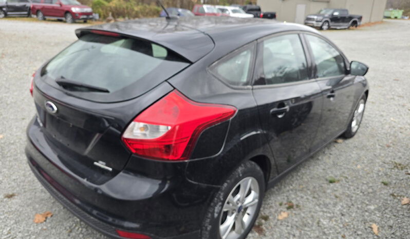 FORD FOCUS SE full