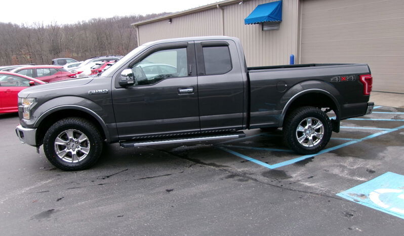 FORD F-150 LARIAT full