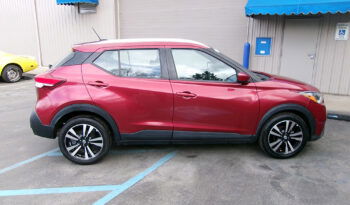 NISSAN KICKS SV full