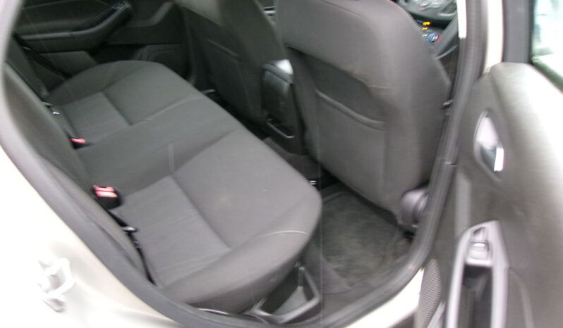 FORD FOCUS SE full