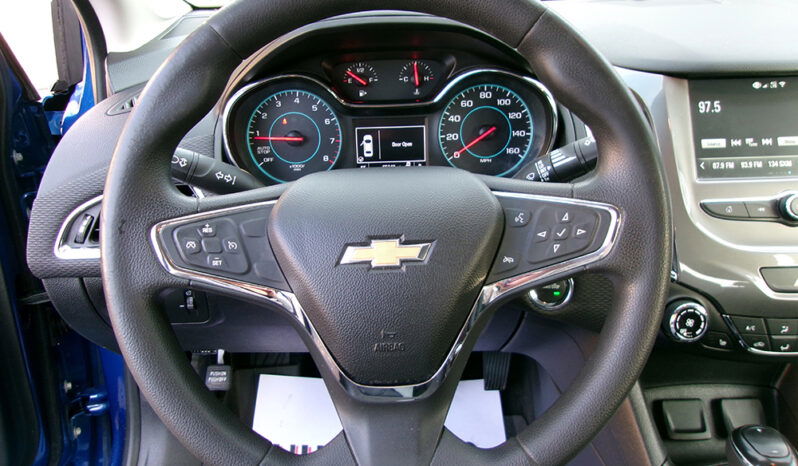 CHEVROLET CRUZE LT full