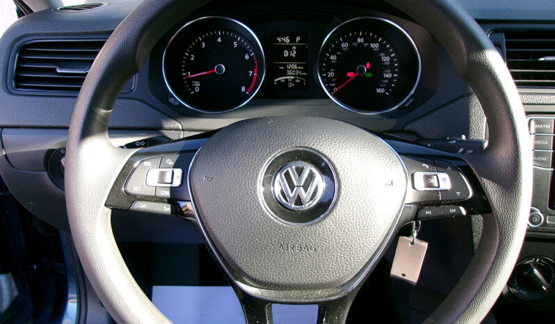 VOLKSWAGEN JETTA S full