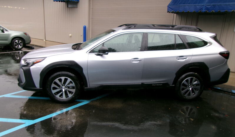 SUBARU OUTBACK full