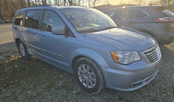 CHRYSLER TOWN AND COUNTRY TOURING full