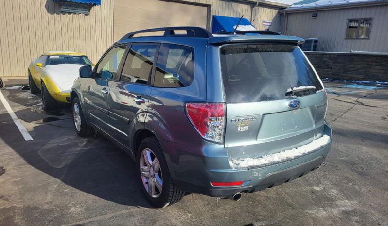 SUBARU FORESTER PREMIUM full